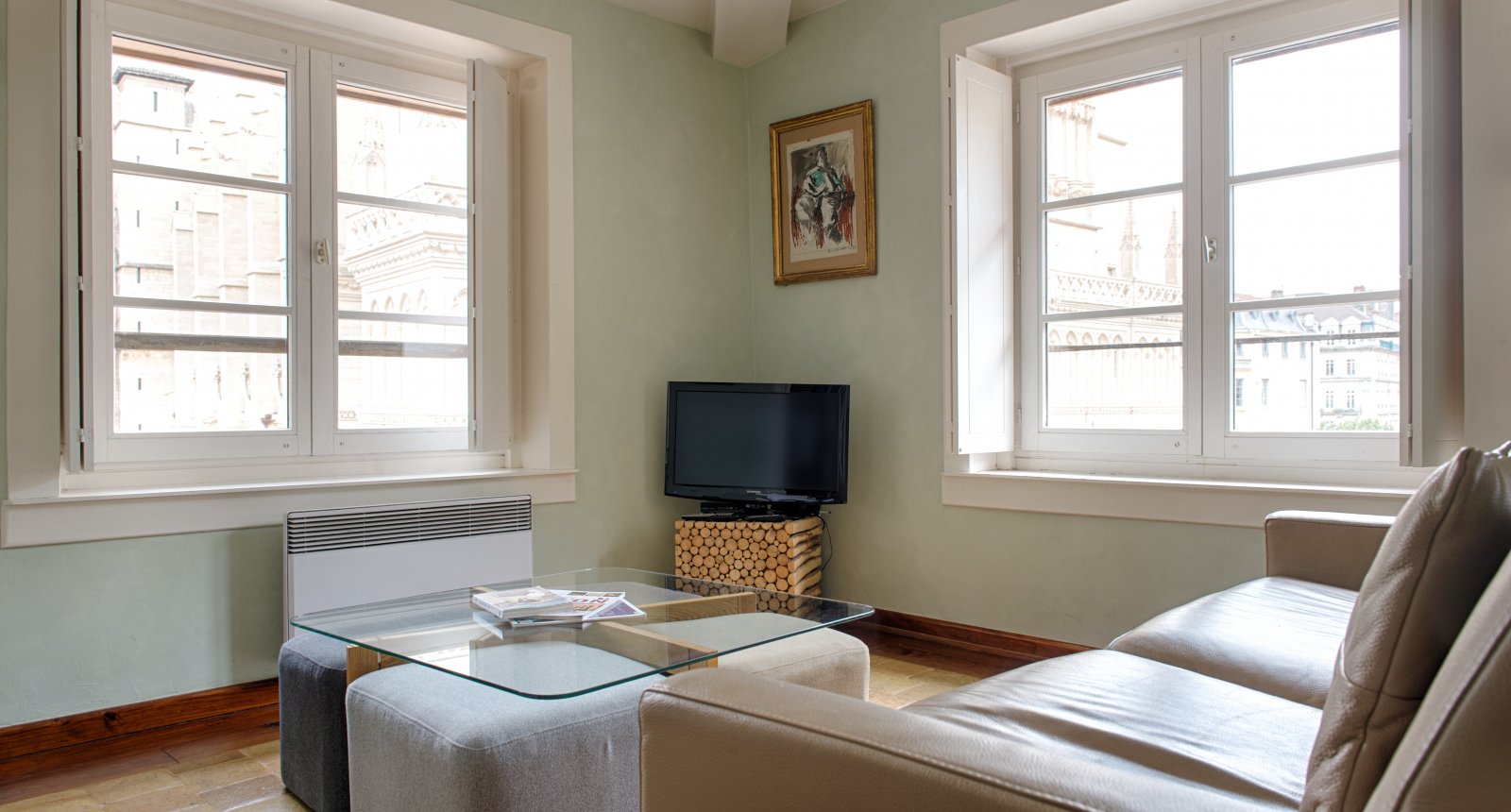 living-room of the furnished apartment 