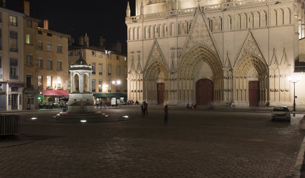 Lyon centre : la cathédrale Saint-Jean Baptiste